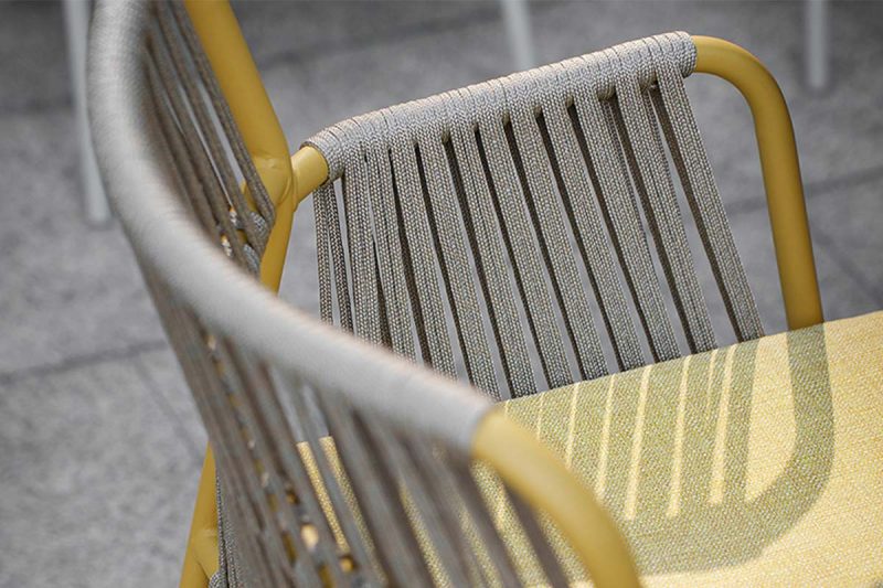 Kolekcija baštenskog nameštaja osmišljena i kreirana specijalno za potrebe HoReCa sektora – za opremanje bašti i terasa hotela, restorana, barova, prostora pored bazena, SPA centara, izletišta, parkova, ili bilo kog drugog prostora namenjenog uživanju na otvorenom.